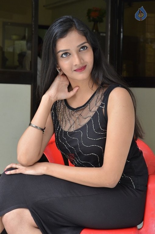 Swasthi Photos - 34 / 35 photos