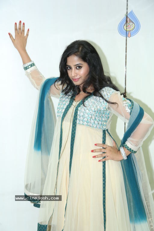 Swathi Deekshit New Stills - 123 / 131 photos