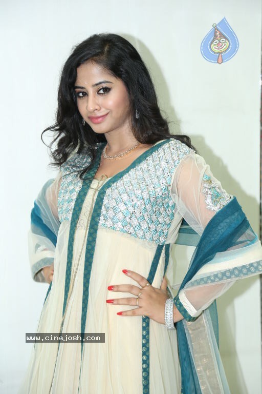 Swathi Deekshit New Stills - 128 / 131 photos