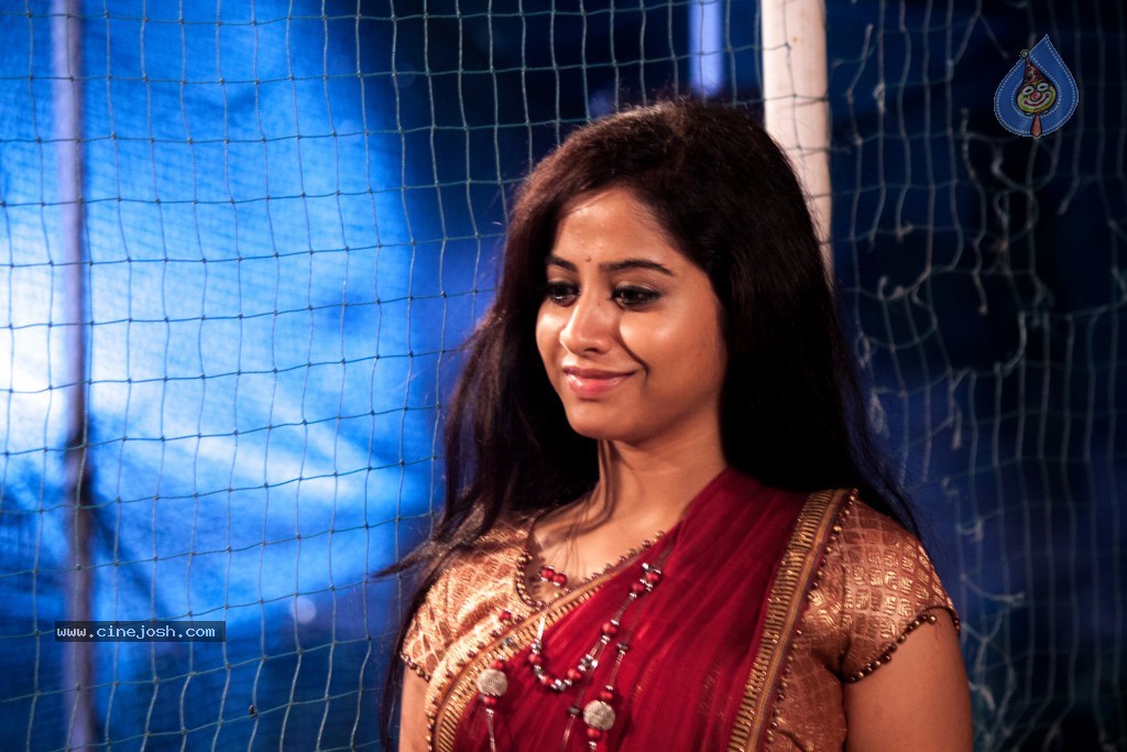 Swathi Deekshith New Stills - 24 / 31 photos