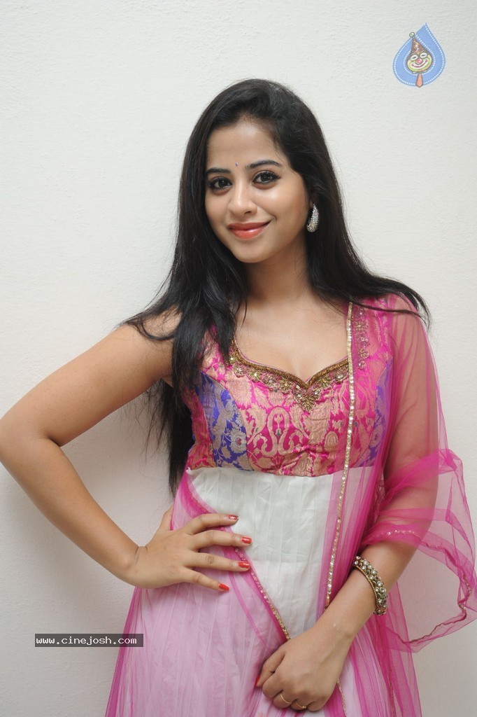 Swathi Dixit New Gallery - 65 / 70 photos