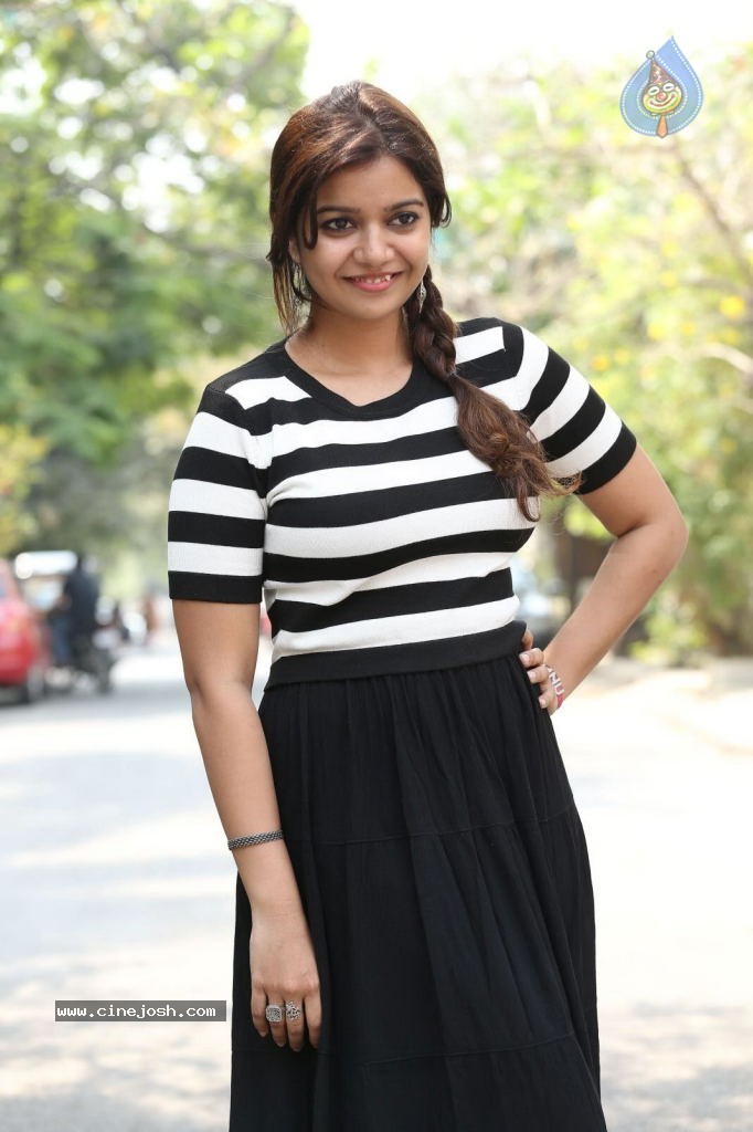 Swathi Interview Stills - 113 / 146 photos