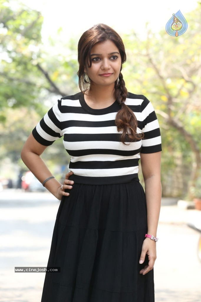 Swathi Interview Stills - 120 / 146 photos