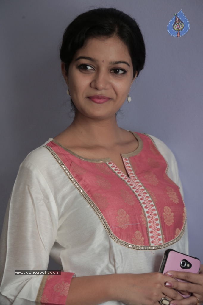 Swathi Latest Stills - 15 / 84 photos