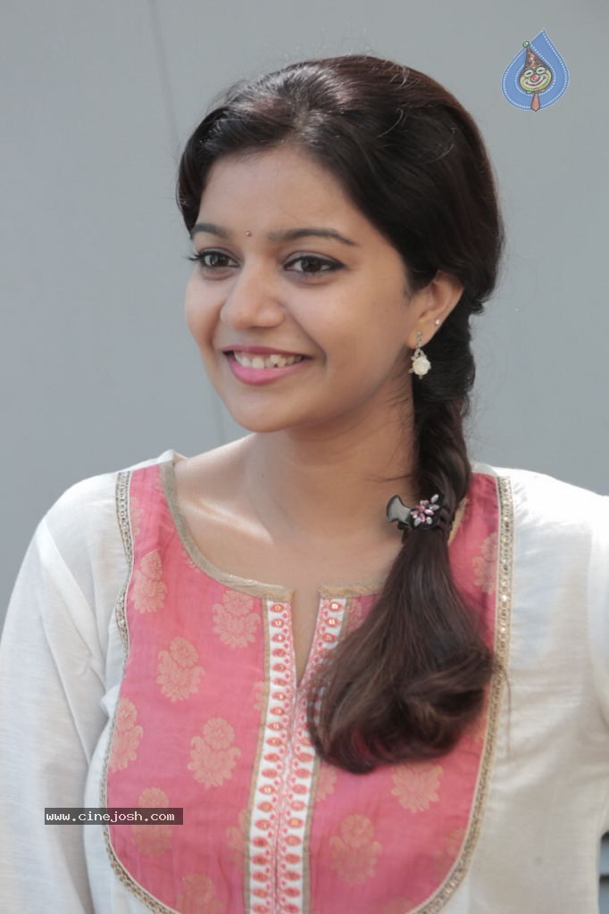 Swathi Latest Stills - 36 / 84 photos