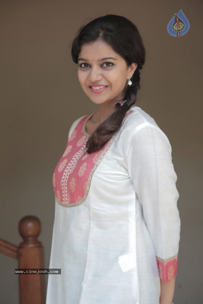 Swathi Latest Stills - 60 / 84 photos