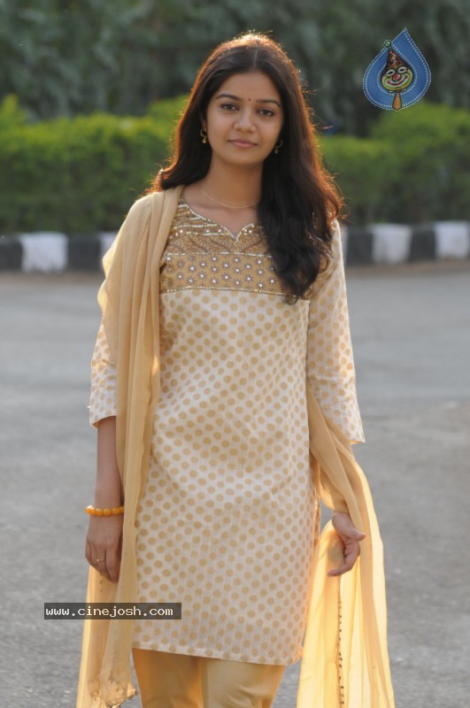 Swathi New Gallery - 61 / 72 photos