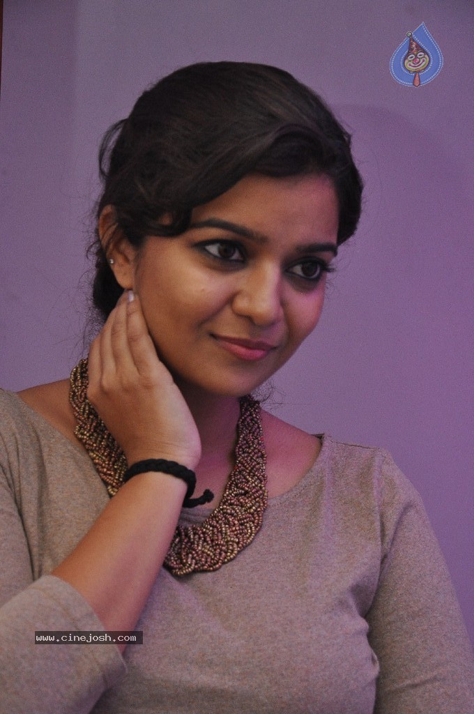 Swathi New Gallery - 14 / 50 photos