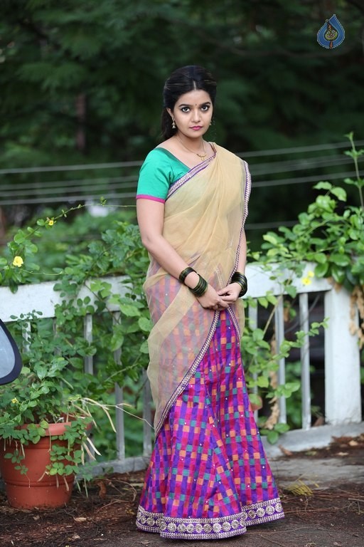 Swathi New Photos - 1 / 16 photos