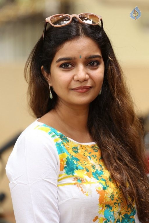 Swathi Reddy Latest Pics - 8 / 42 photos