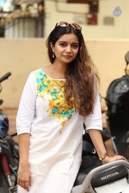 Swathi Reddy Latest Pics - 20 / 42 photos