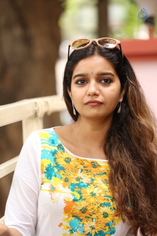 Swathi Reddy Latest Pics - 28 / 42 photos