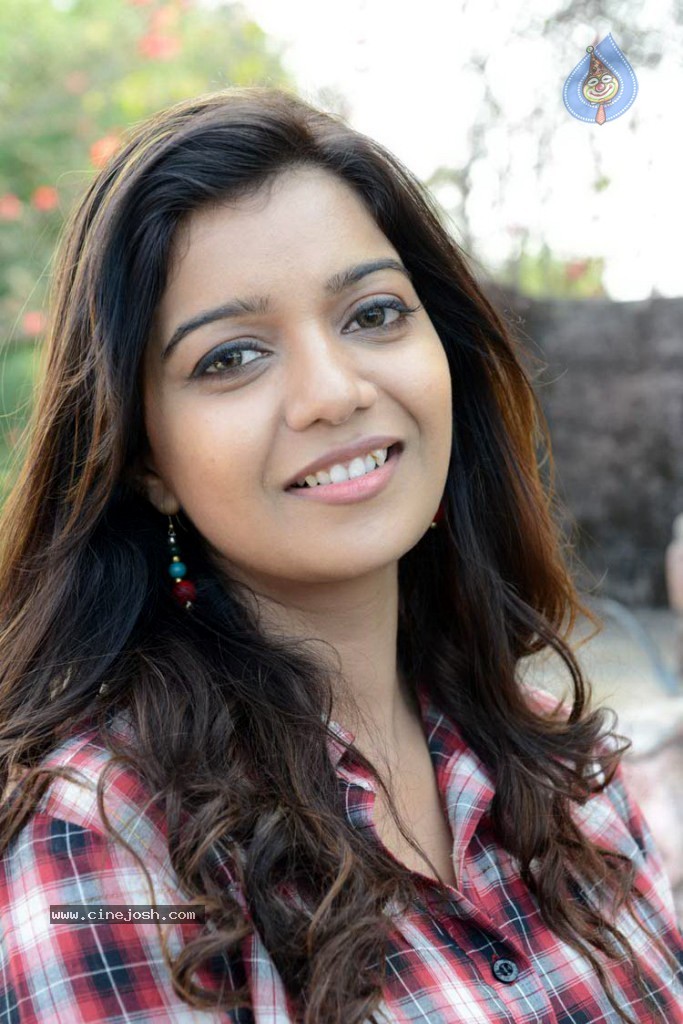 Swathi Stills - 13 / 57 photos