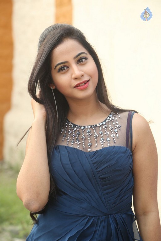 Swati Dixit Latest Photos - 7 / 31 photos