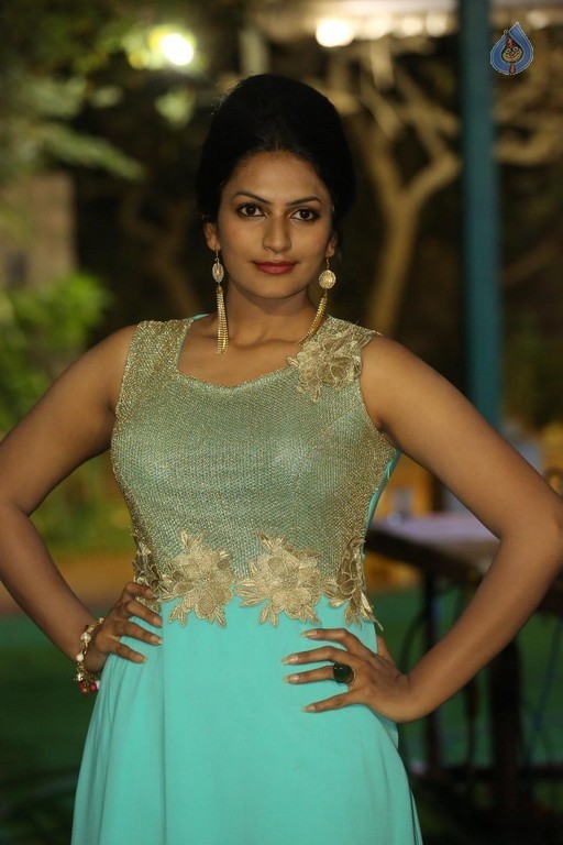 Swetha Varma Pics - 5 / 37 photos