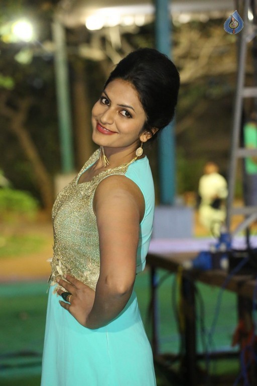 Swetha Varma Pics - 9 / 37 photos