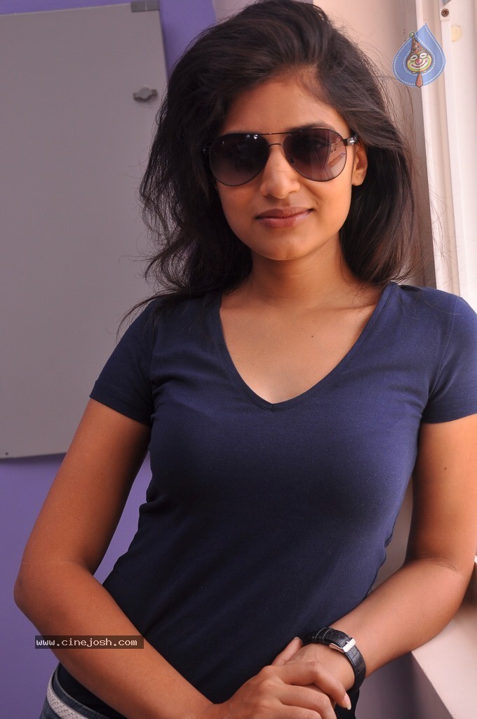 Shwetha Pandit Latest Stills - 62 / 68 photos