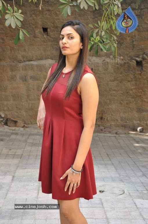 Swetha Verma Latest Stills - 10 / 13 photos