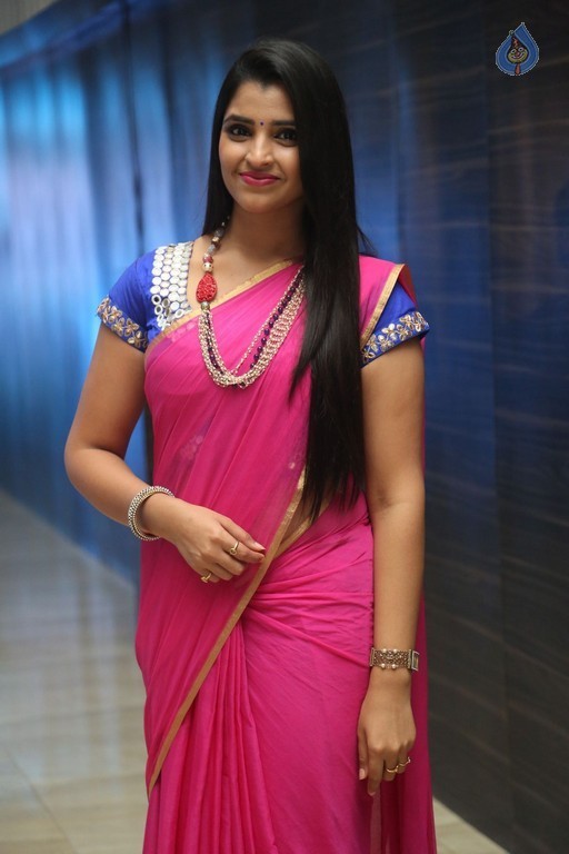 Syamala Latest Gallery - 14 / 42 photos