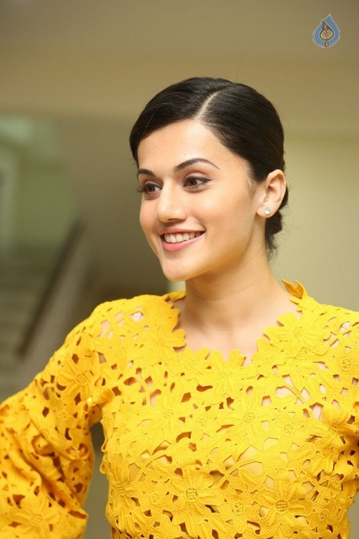 Taapsee Pannu Latest Photos - 5 / 42 photos