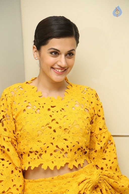Taapsee Pannu Latest Photos - 20 / 42 photos