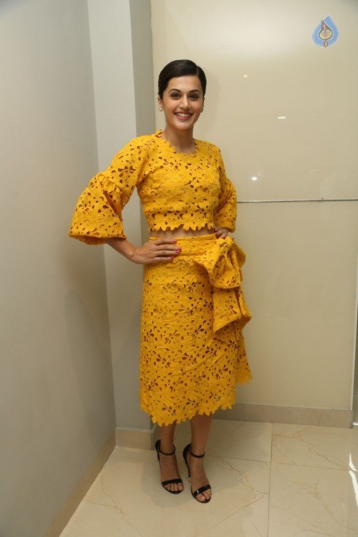 Taapsee Pannu Latest Photos - 34 / 42 photos