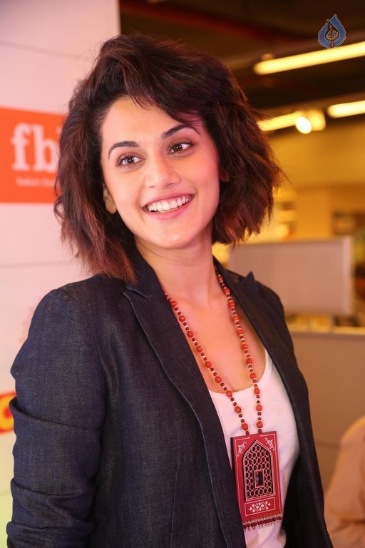 Taapsee Pannu New Photos - 1 / 41 photos