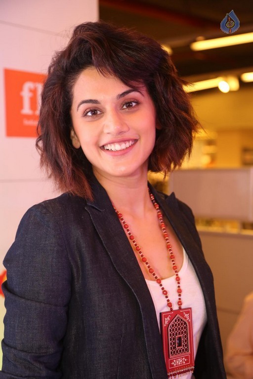 Taapsee Pannu New Photos - 30 / 41 photos