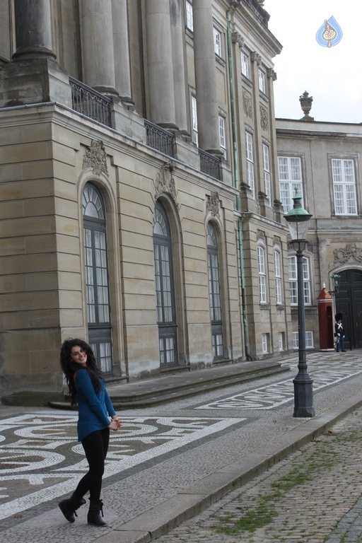 Taapsee Pannu Photos - 28 / 28 photos