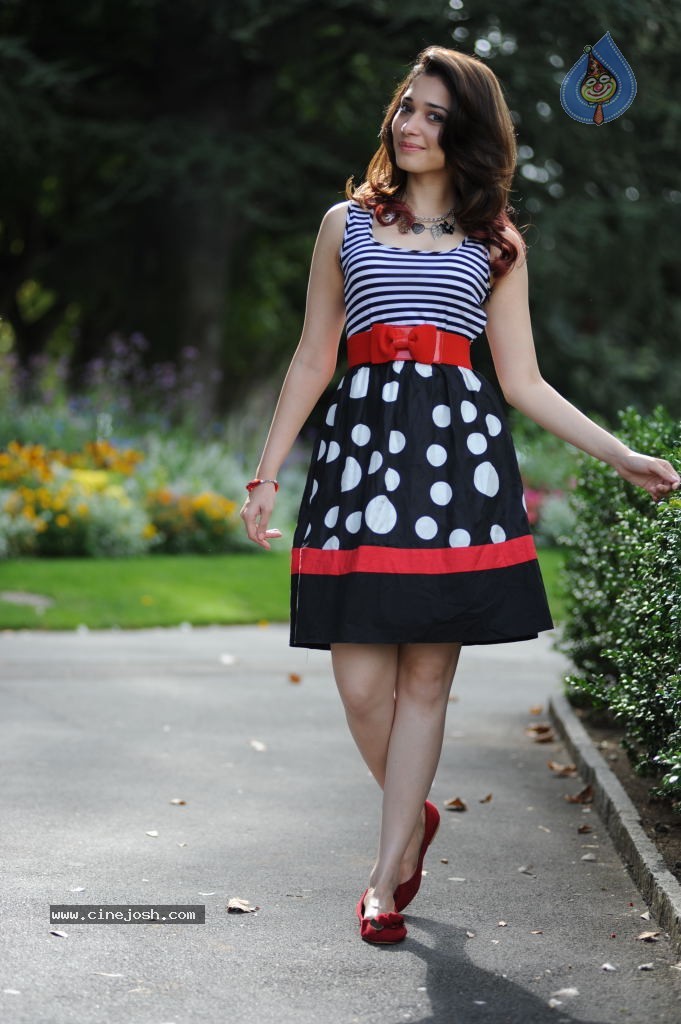 Tamanna New Gallery - 31 / 73 photos
