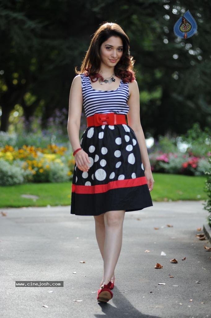 Tamanna New Gallery - 35 / 73 photos