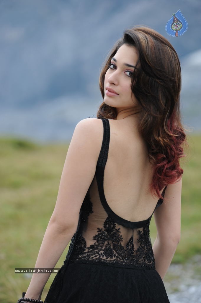 Tamanna Hot Photos - 45 / 151 photos