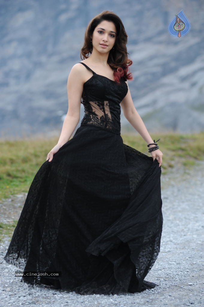 Tamanna Hot Photos - 47 / 151 photos