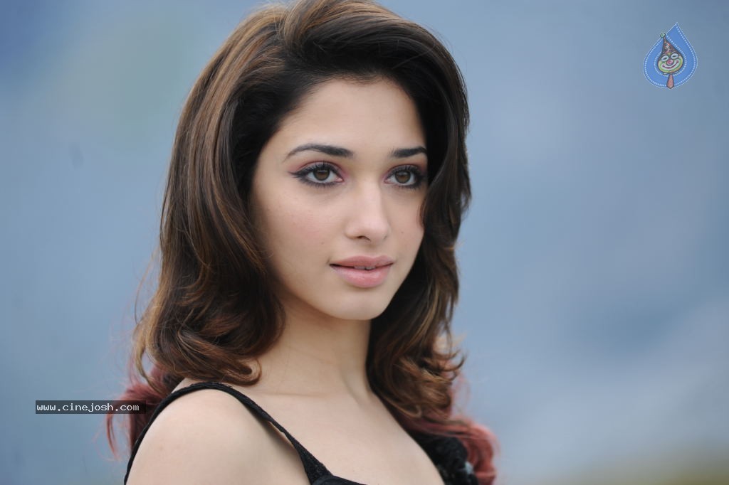 Tamanna Hot Photos - 79 / 151 photos