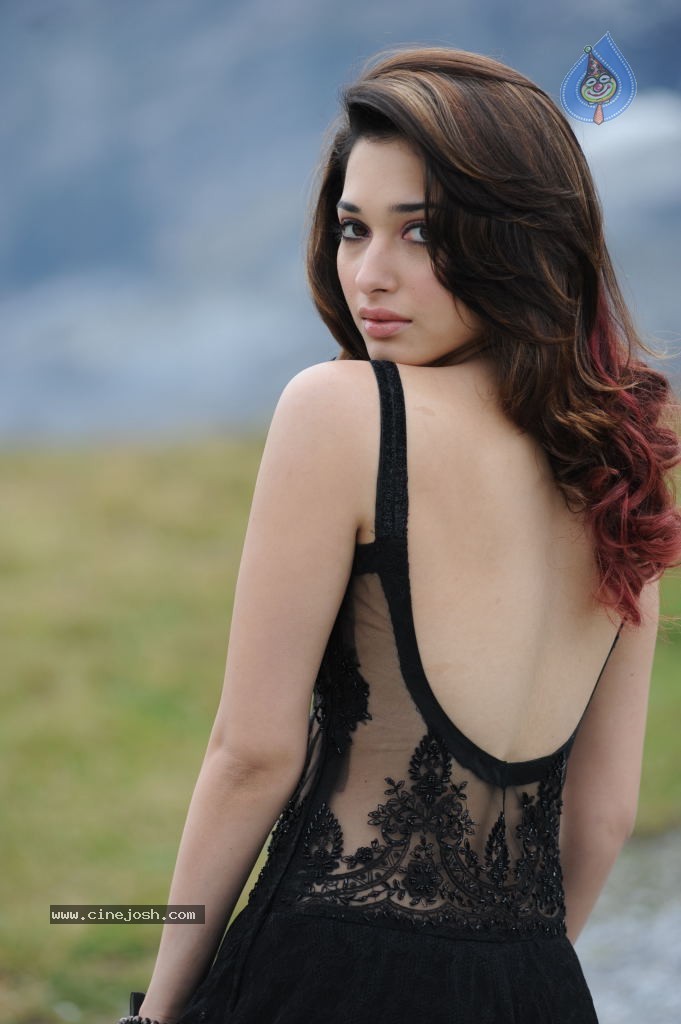 Tamanna Hot Photos - 147 / 151 photos