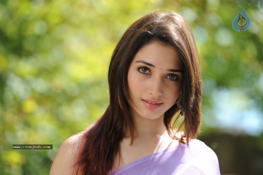 Tamanna Hot Photos - 17 / 70 photos