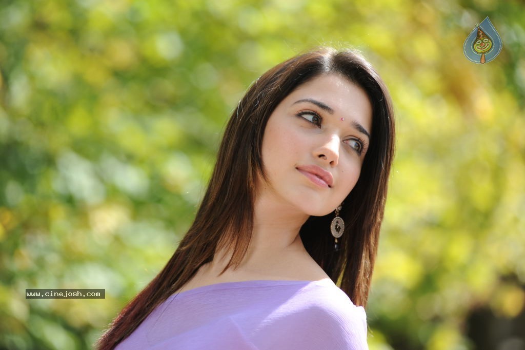 Tamanna Hot Photos - 31 / 70 photos