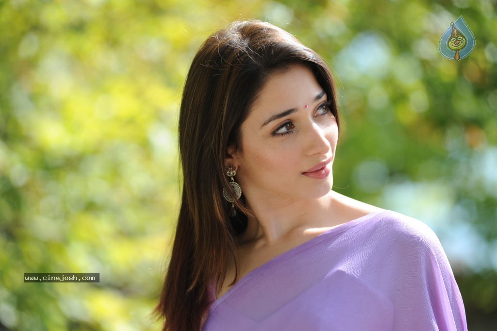 Tamanna Hot Photos - 49 / 70 photos