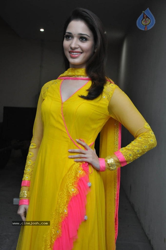 Tamanna Latest Stills - 36 / 53 photos