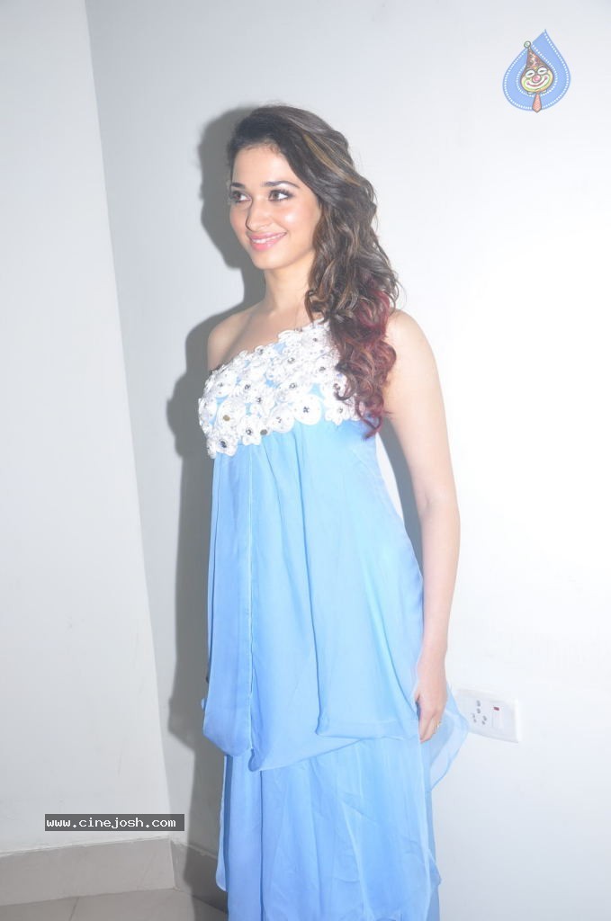 Tamanna Latest Stills - 25 / 48 photos