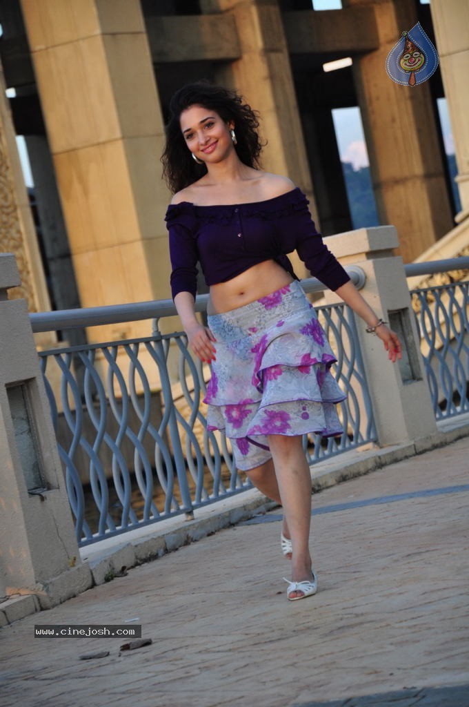 Tamanna Latest Stills - 19 / 32 photos