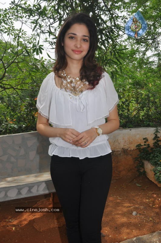 Tamanna Latest Stills - 21 / 30 photos