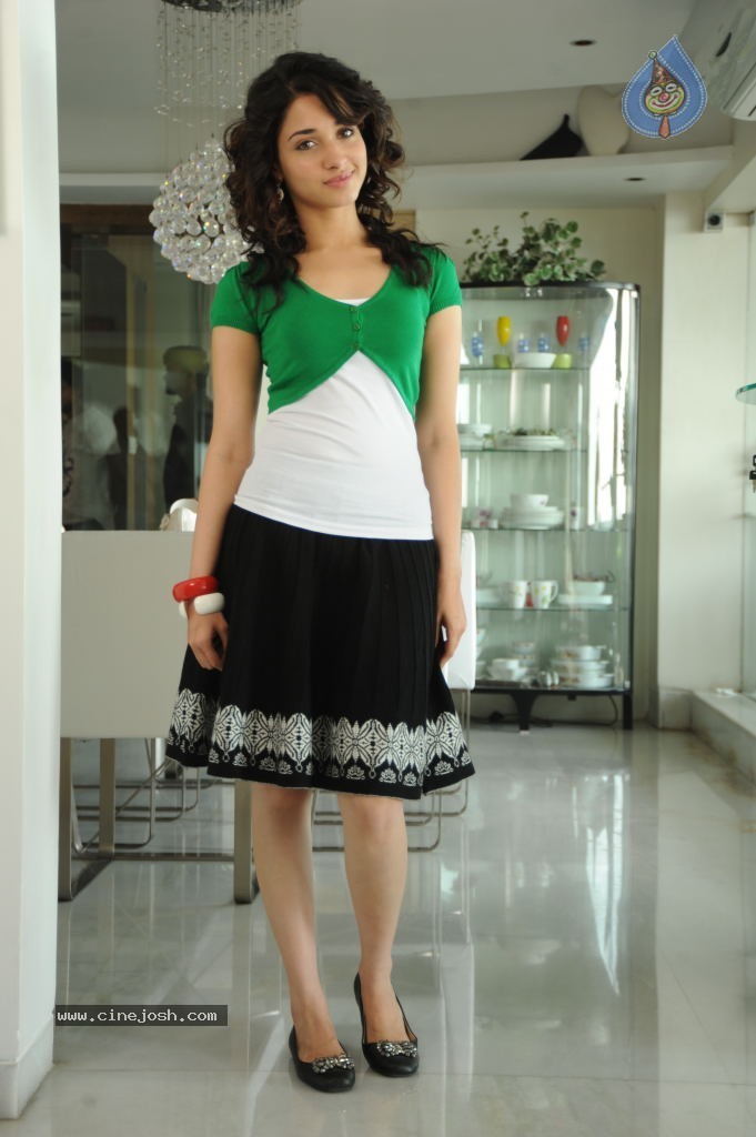 Tamanna New Gallery - 26 / 67 photos