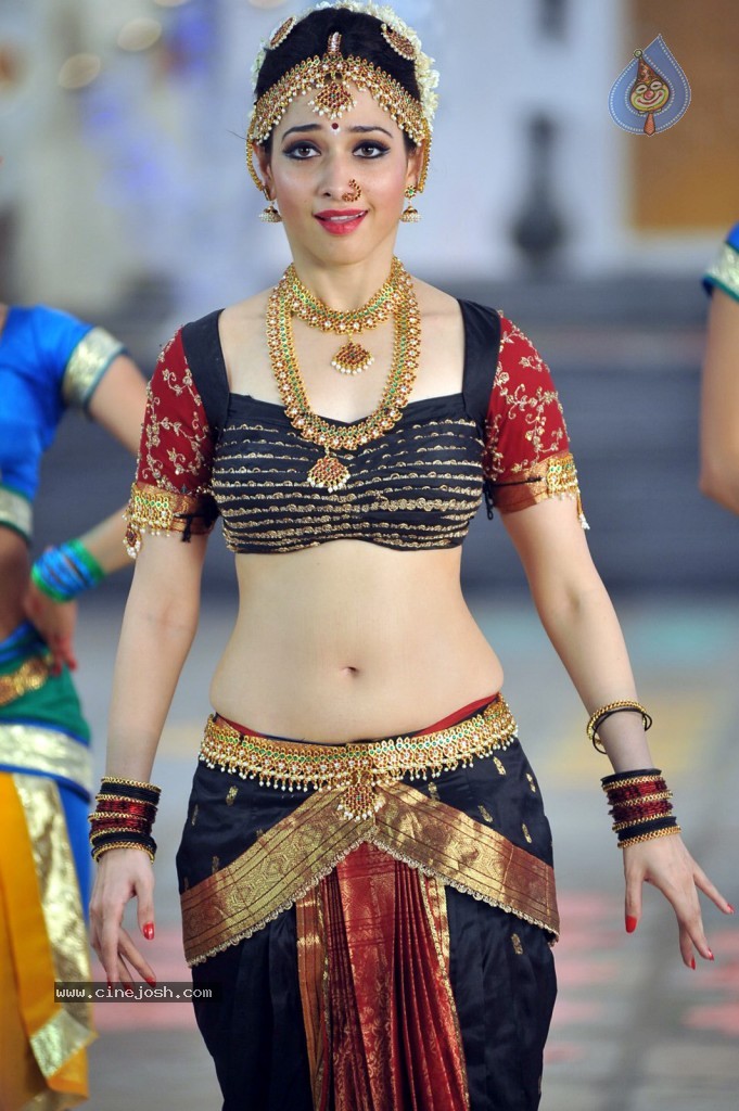 Tamanna New Hot Photos - 4 / 102 photos