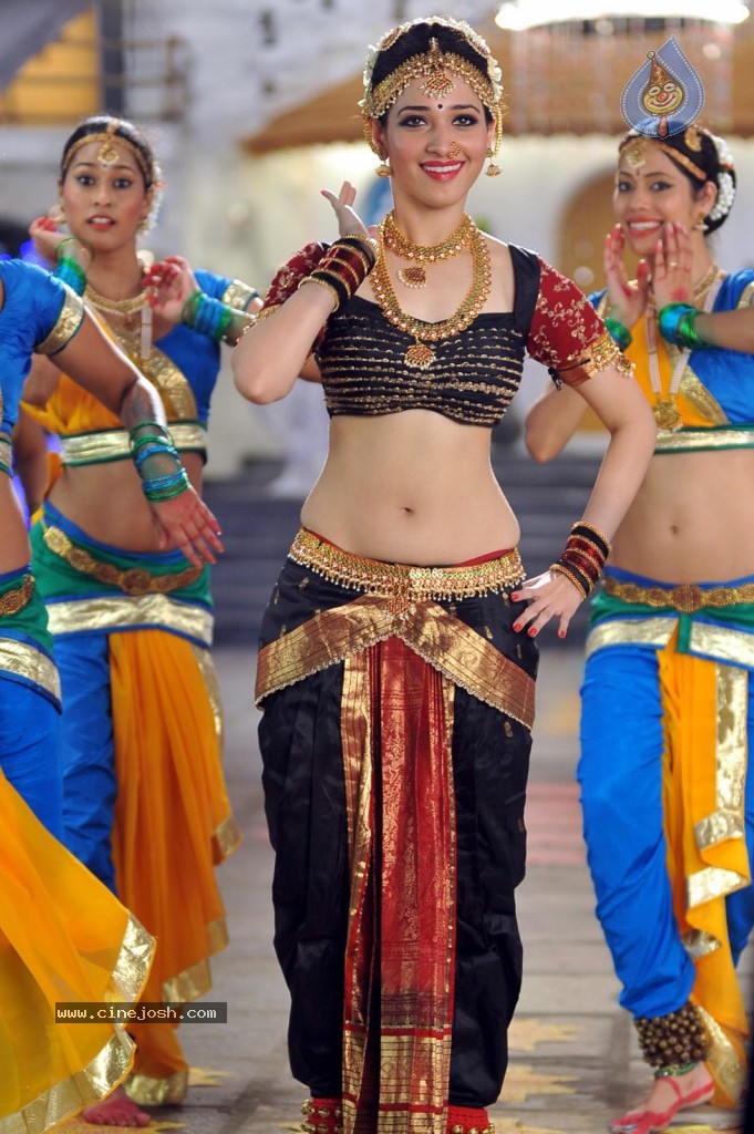 Tamanna New Hot Photos - 24 / 102 photos
