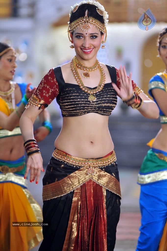 Tamanna New Hot Photos - 47 / 102 photos