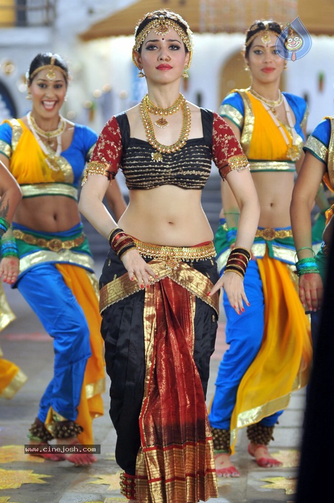 Tamanna New Hot Photos - 48 / 102 photos