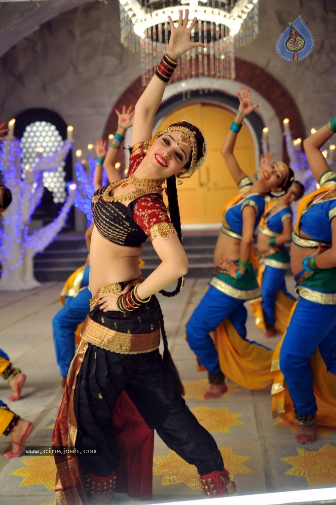 Tamanna New Hot Photos - 50 / 102 photos