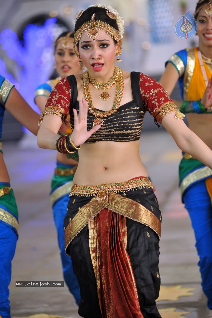 Tamanna New Hot Photos - 54 / 102 photos
