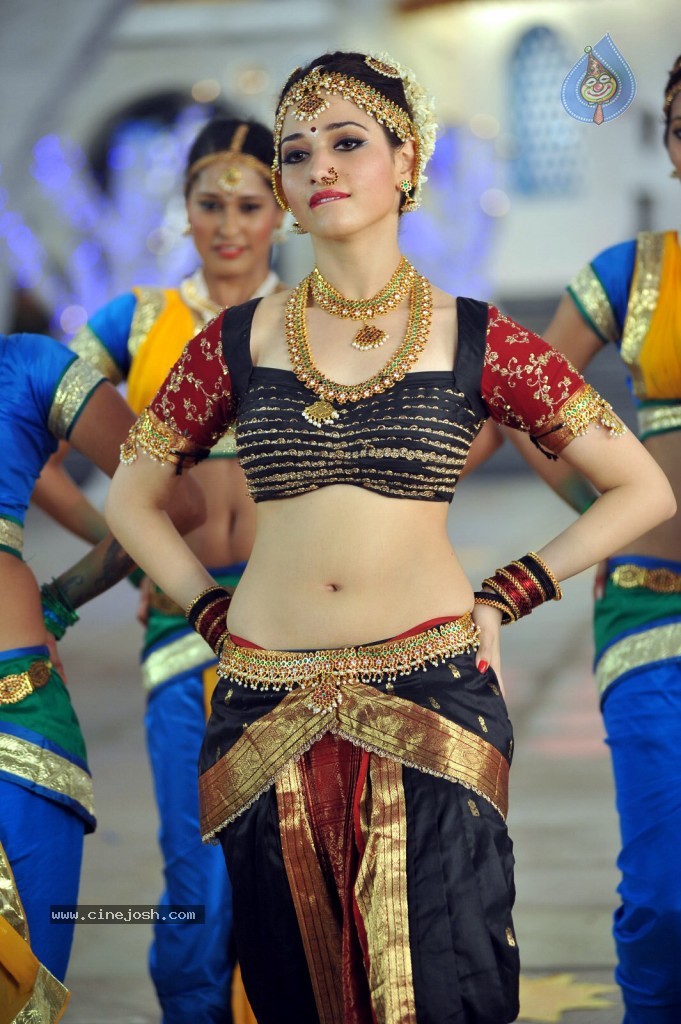Tamanna New Hot Photos - 77 / 102 photos